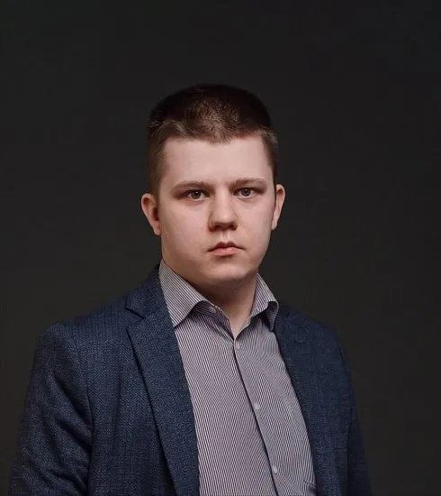 Владислав Томазов